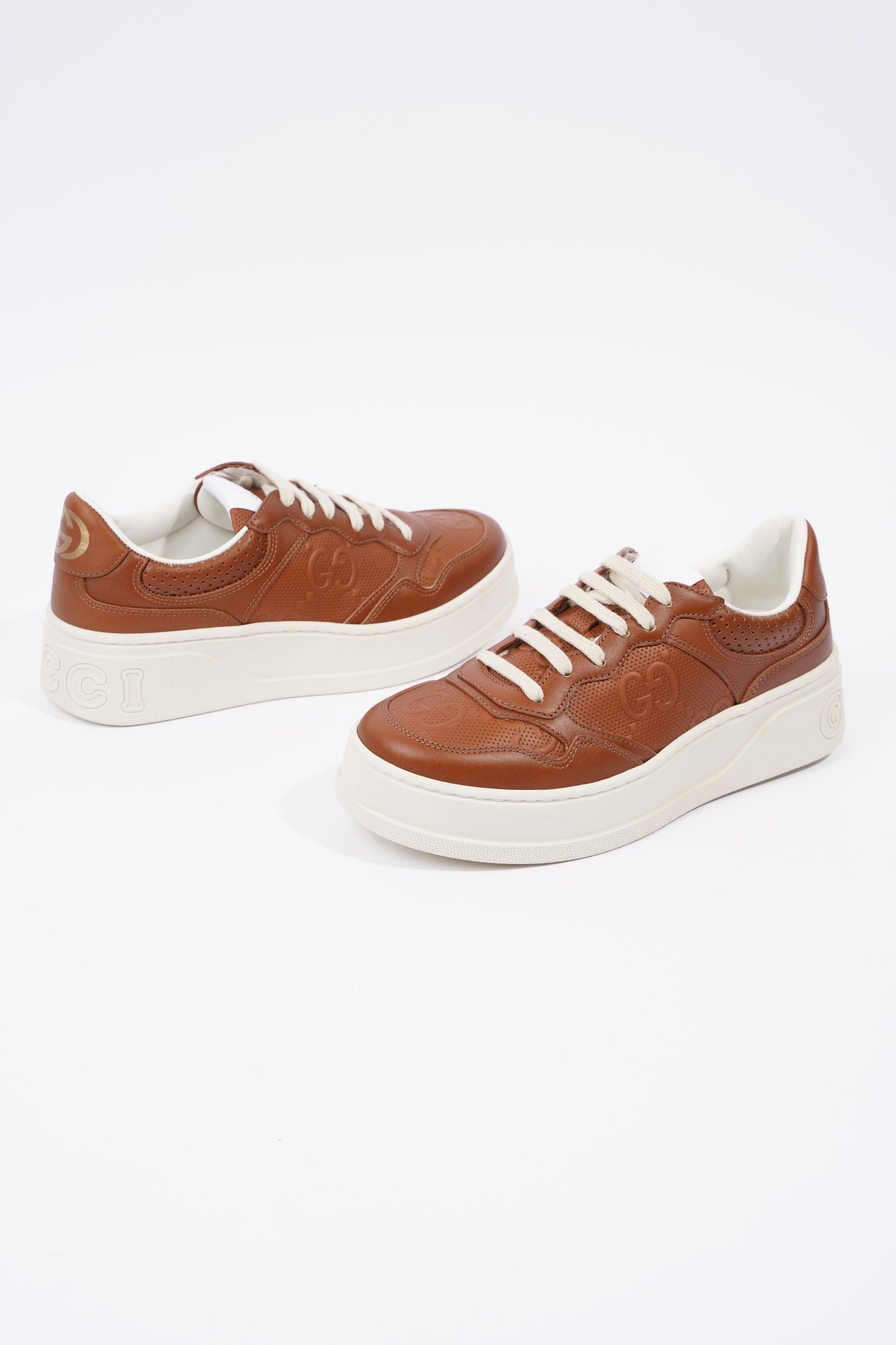Gucci GG Logo Embossed Brown / White Leather EU 37.5 UK 4.5