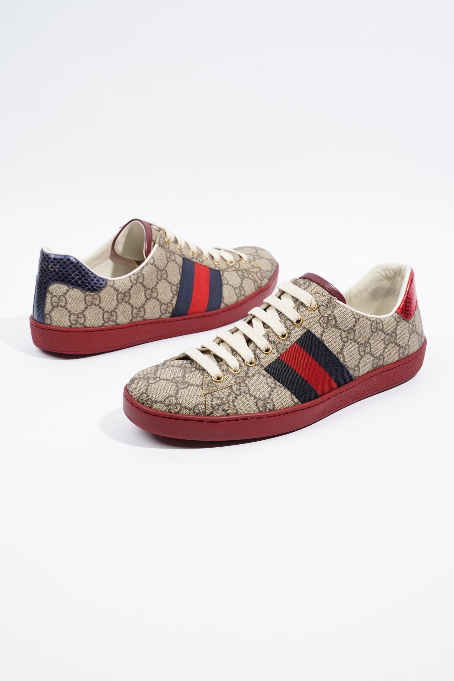 Gucci GG Ace Supreme Beige / Red Canvas EU 42 UK 8