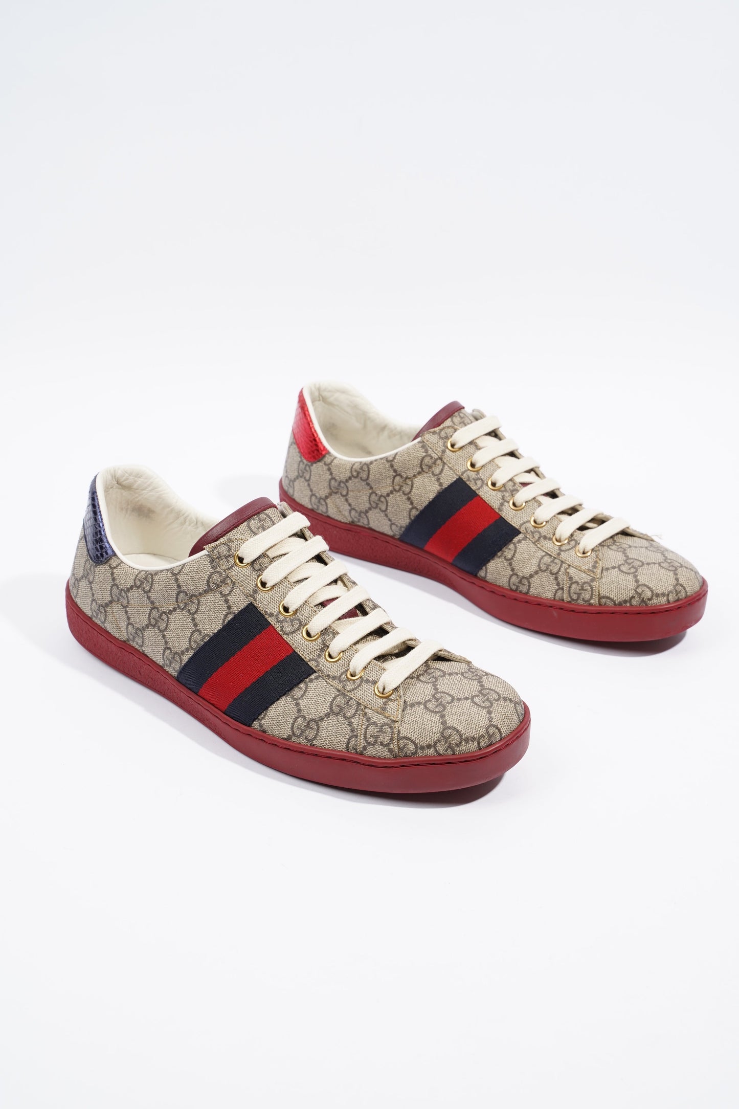 Gucci GG Ace Supreme Beige / Red Canvas EU 42 UK 8