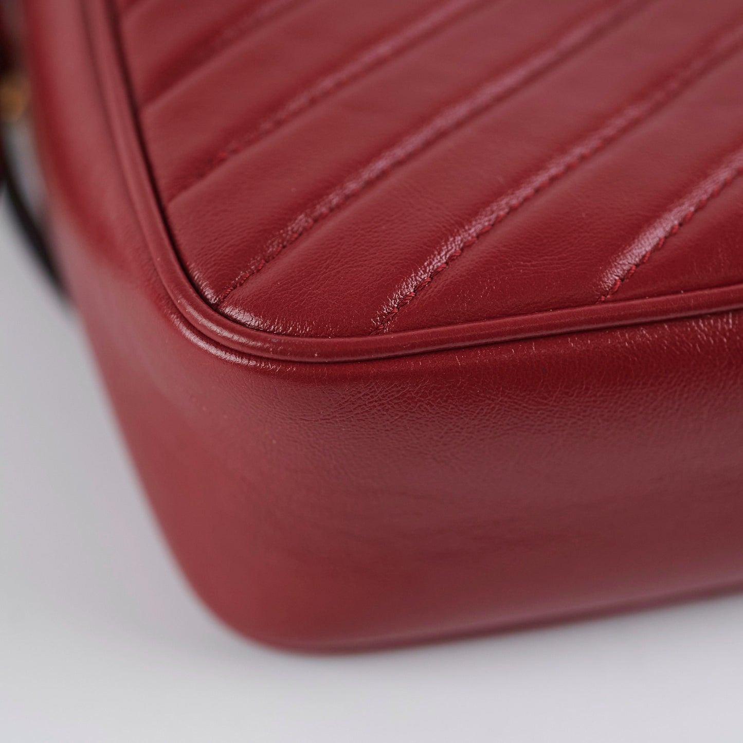 Gucci Marmont Camera Red