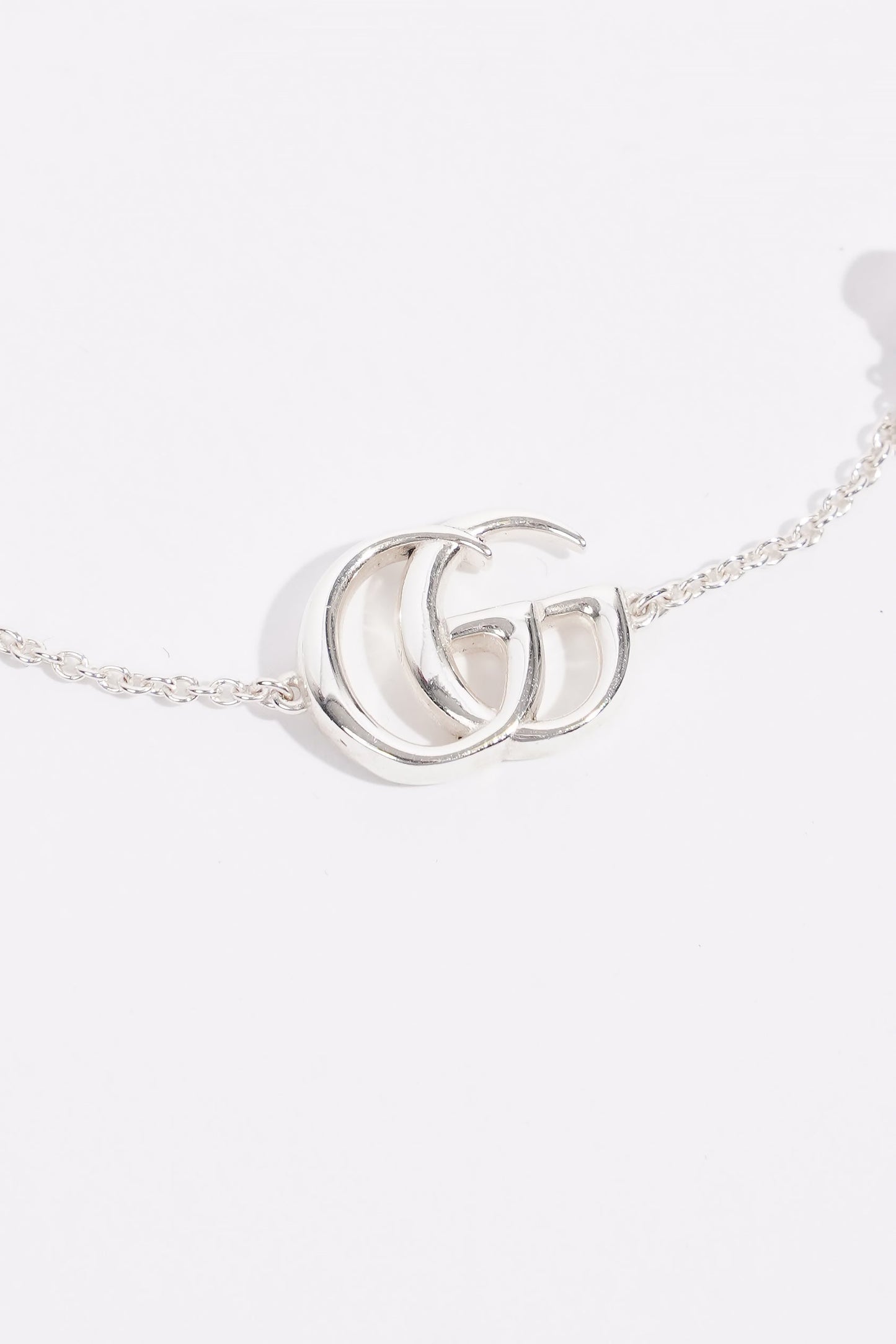 Gucci GG Marmont Mother Of Pearl Bracelet Silver / Baby Pink Pearl Silver Sterling 17cm