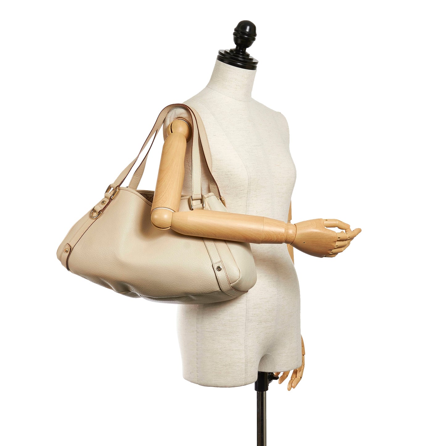 Gucci Pelham Leather Shoulder Bag