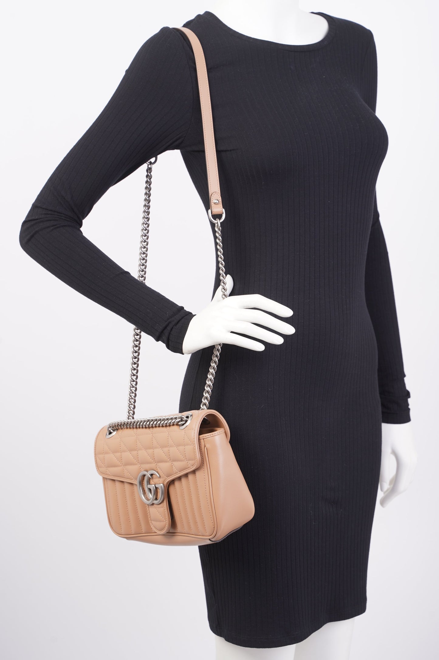 Gucci Marmont Flap Nude Matelasse Leather Small