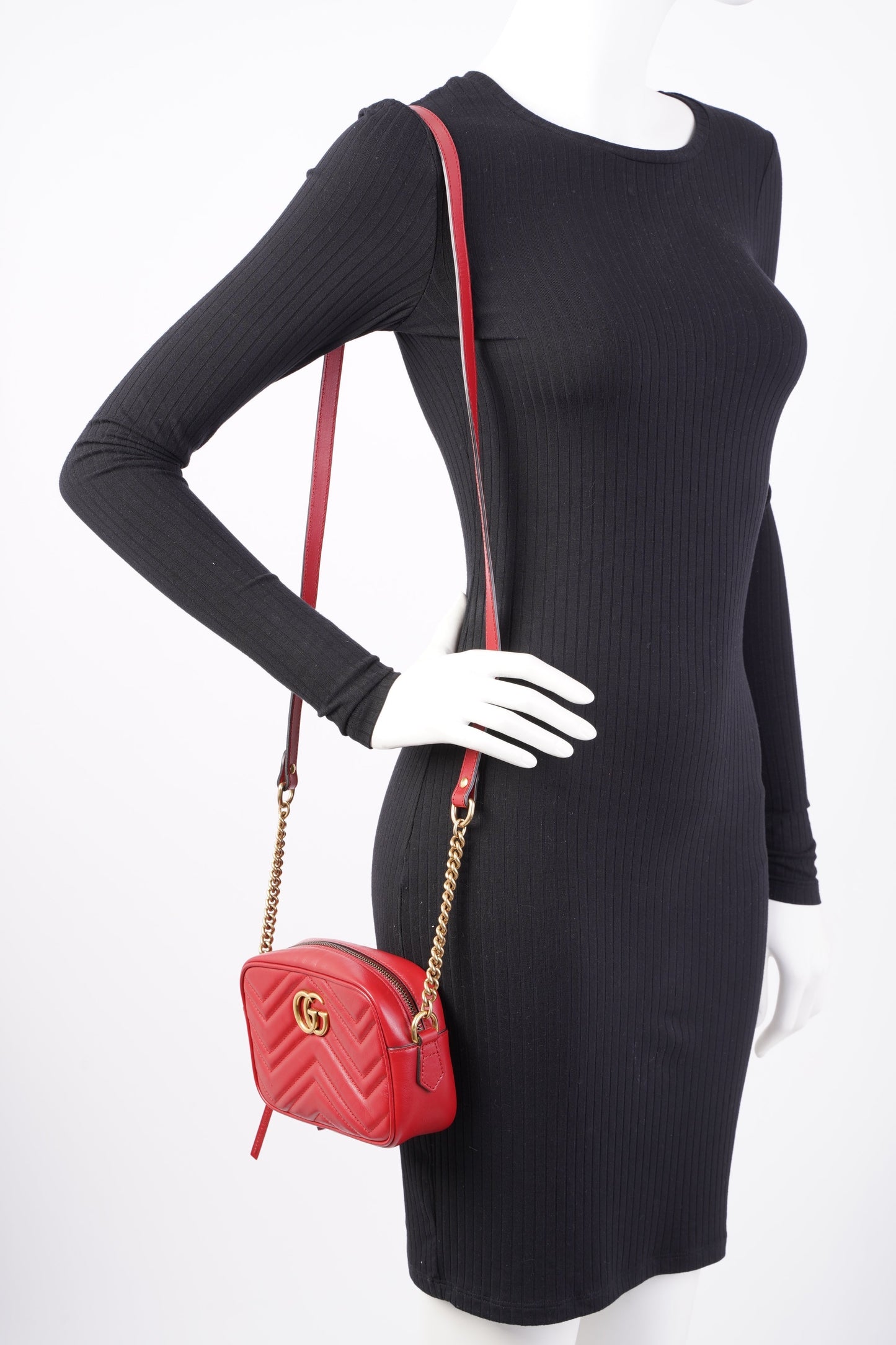 Gucci Marmont Zip Bag Red / Gold Matelasse Leather Mini