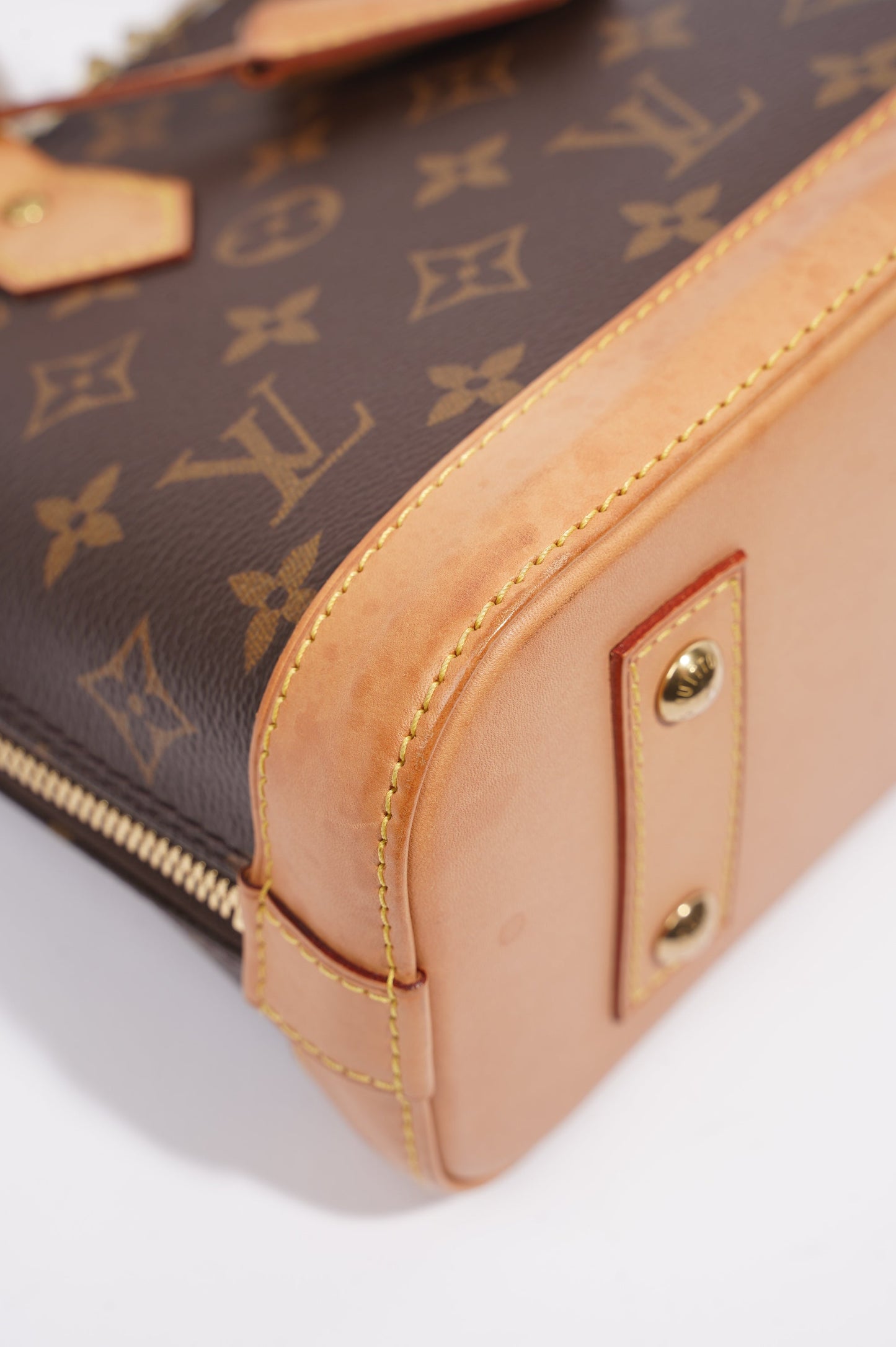 Louis Vuitton Alma Monogram Canvas BB