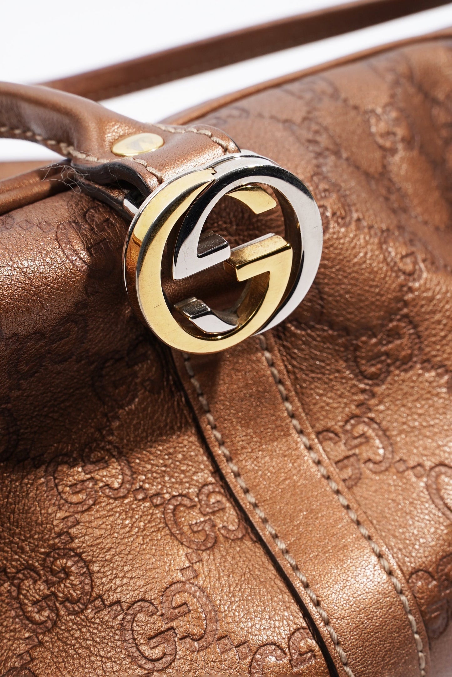 Gucci Guccissima GG Interlocking Shoulder Bag Bronze Leather