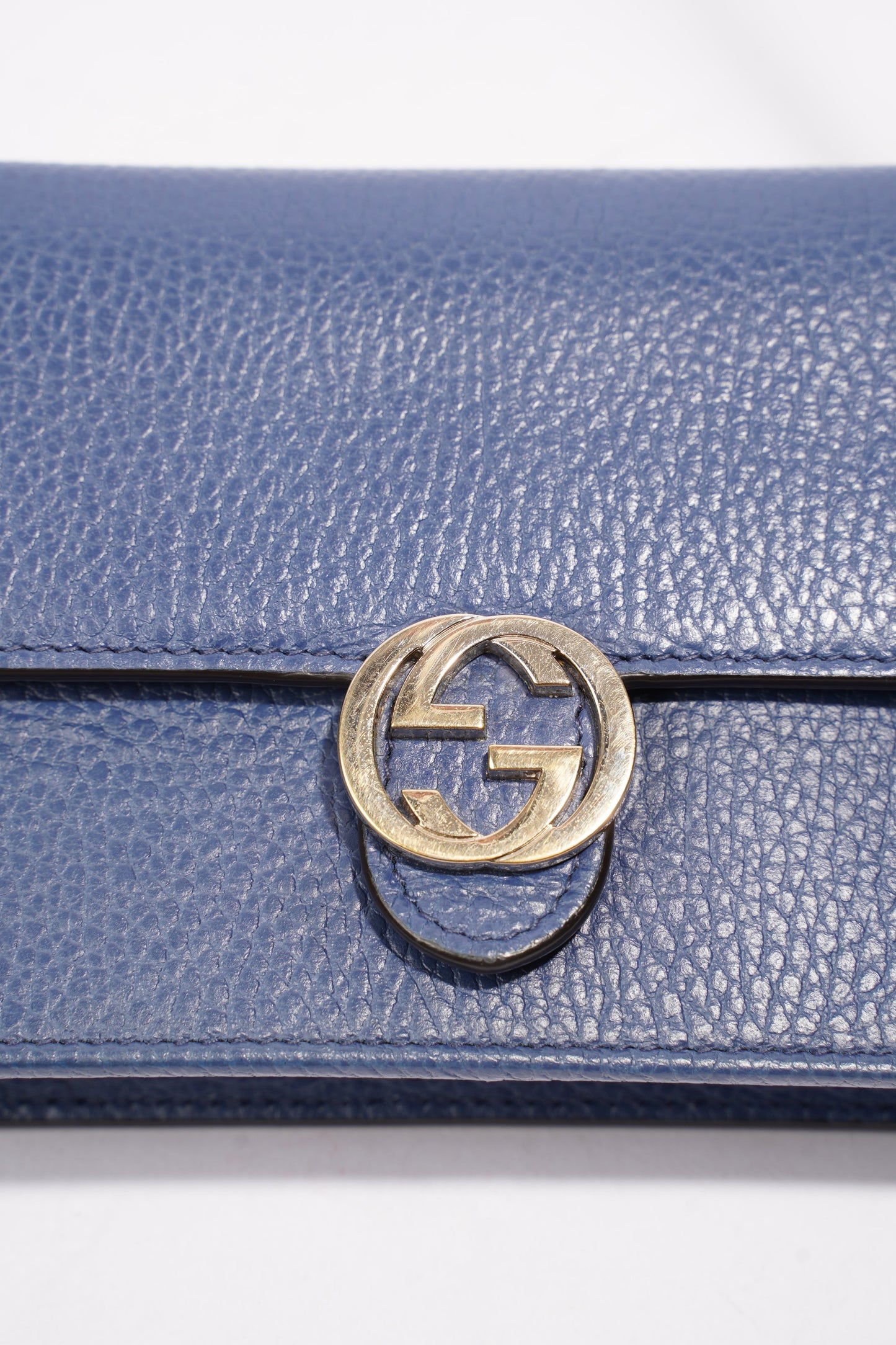 Gucci Interlocking GG Chain Wallet Blue Leather