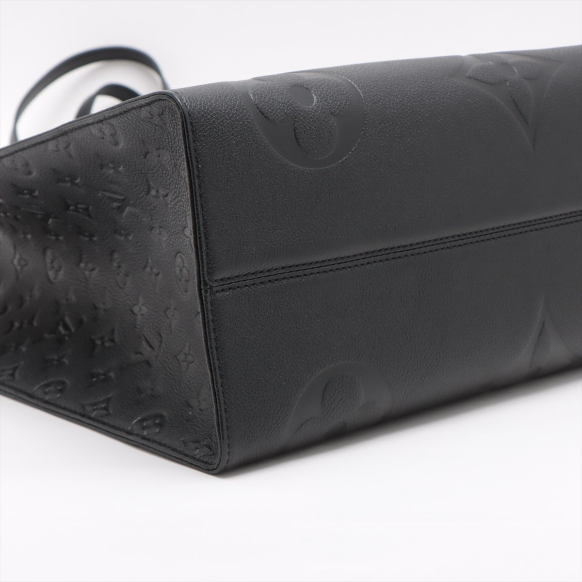 Louis Vuitton GM On The Go Empreinte Monogram Tote