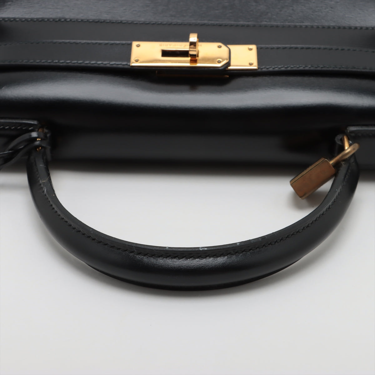 Hermes Kelly 28 Box Calf Black - N Circle Stamp