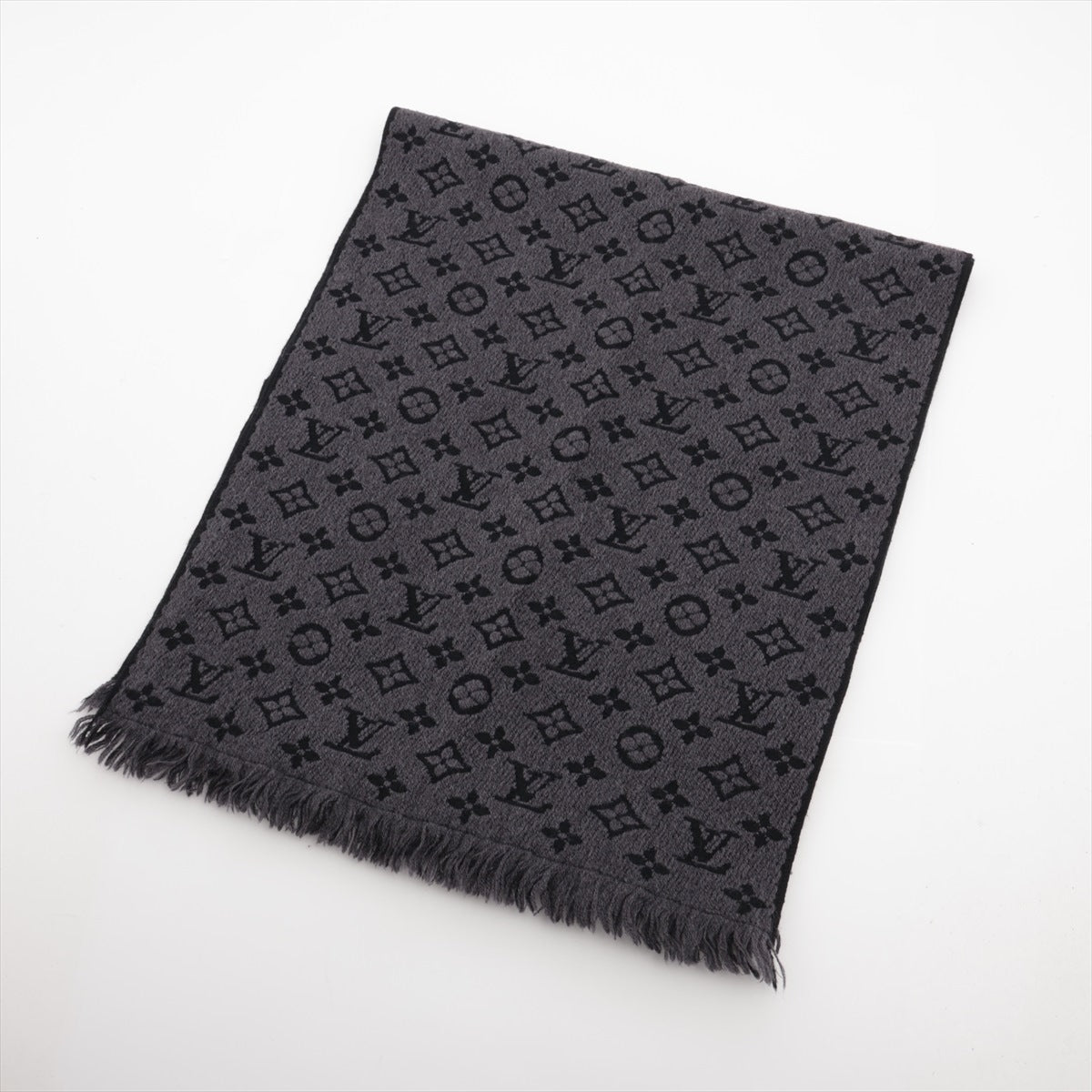 Louis Vuitton Echarpe Monogram Classic Black/Grey Scarf