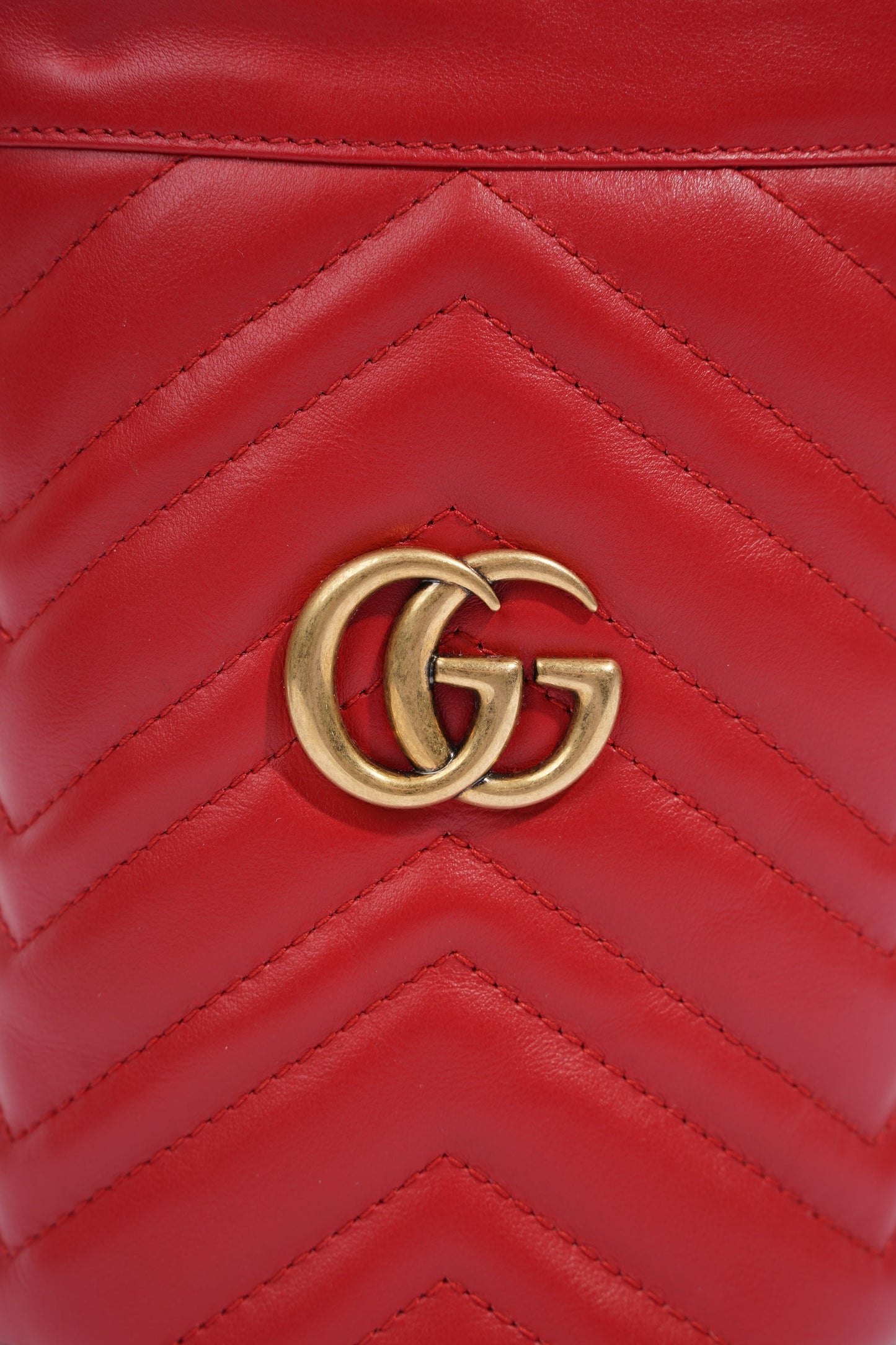 Gucci GG Marmont Bucket Bag Red Leather