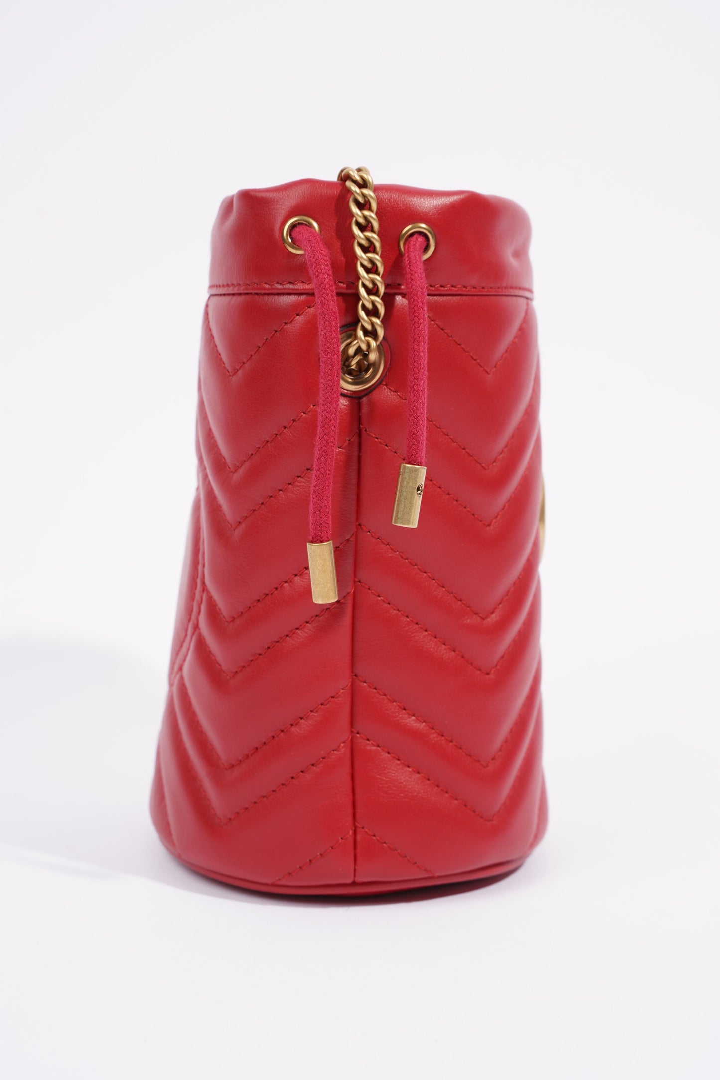 Gucci GG Marmont Bucket Bag Red Leather