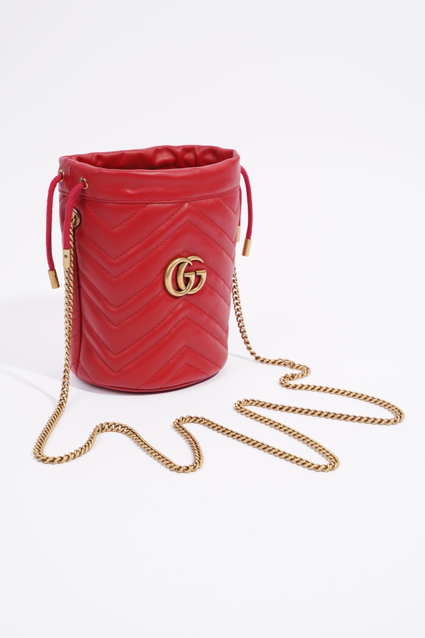 Gucci GG Marmont Bucket Bag Red Leather