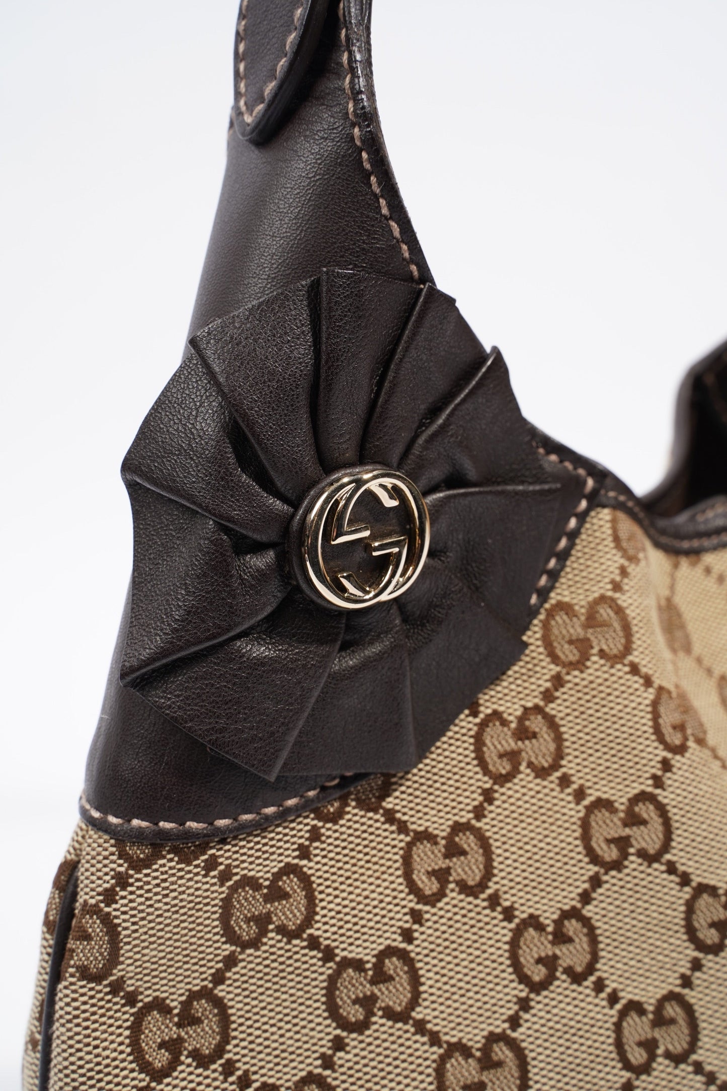 Gucci Hobo Bag Supreme Print / Brown Canvas