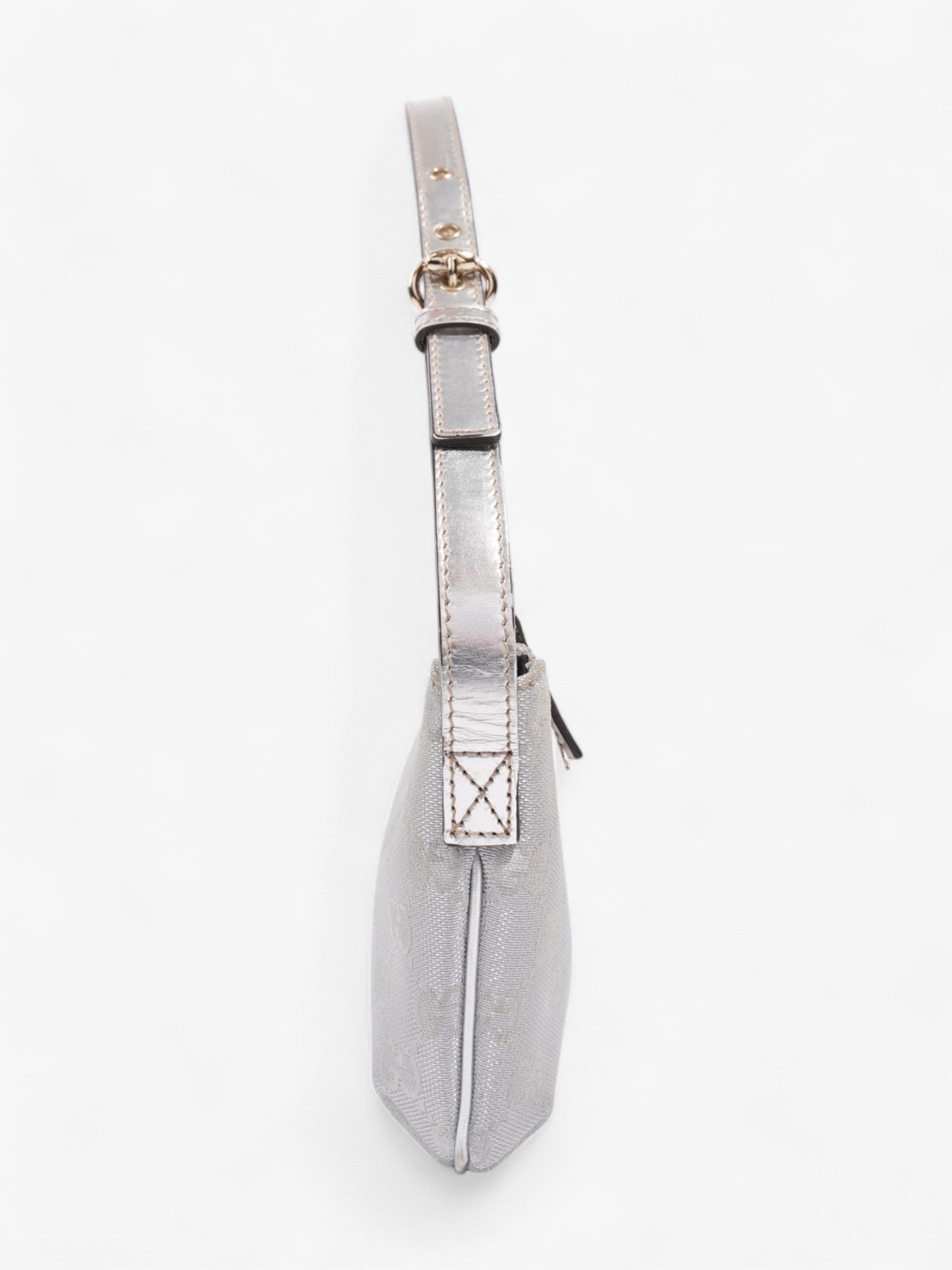 Gucci Boat Pochette Silver / GG Supreme Canvas