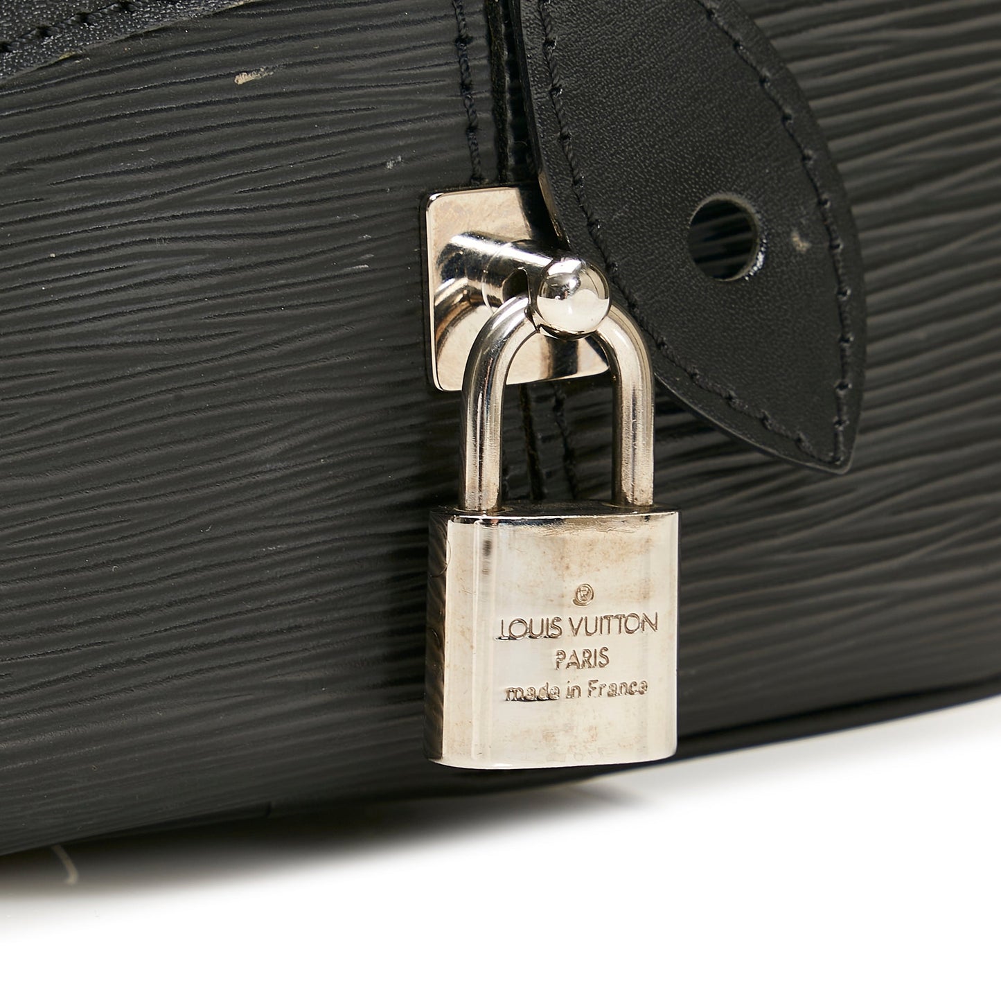 Louis Vuitton Bowling Montaigne GM Black Epi