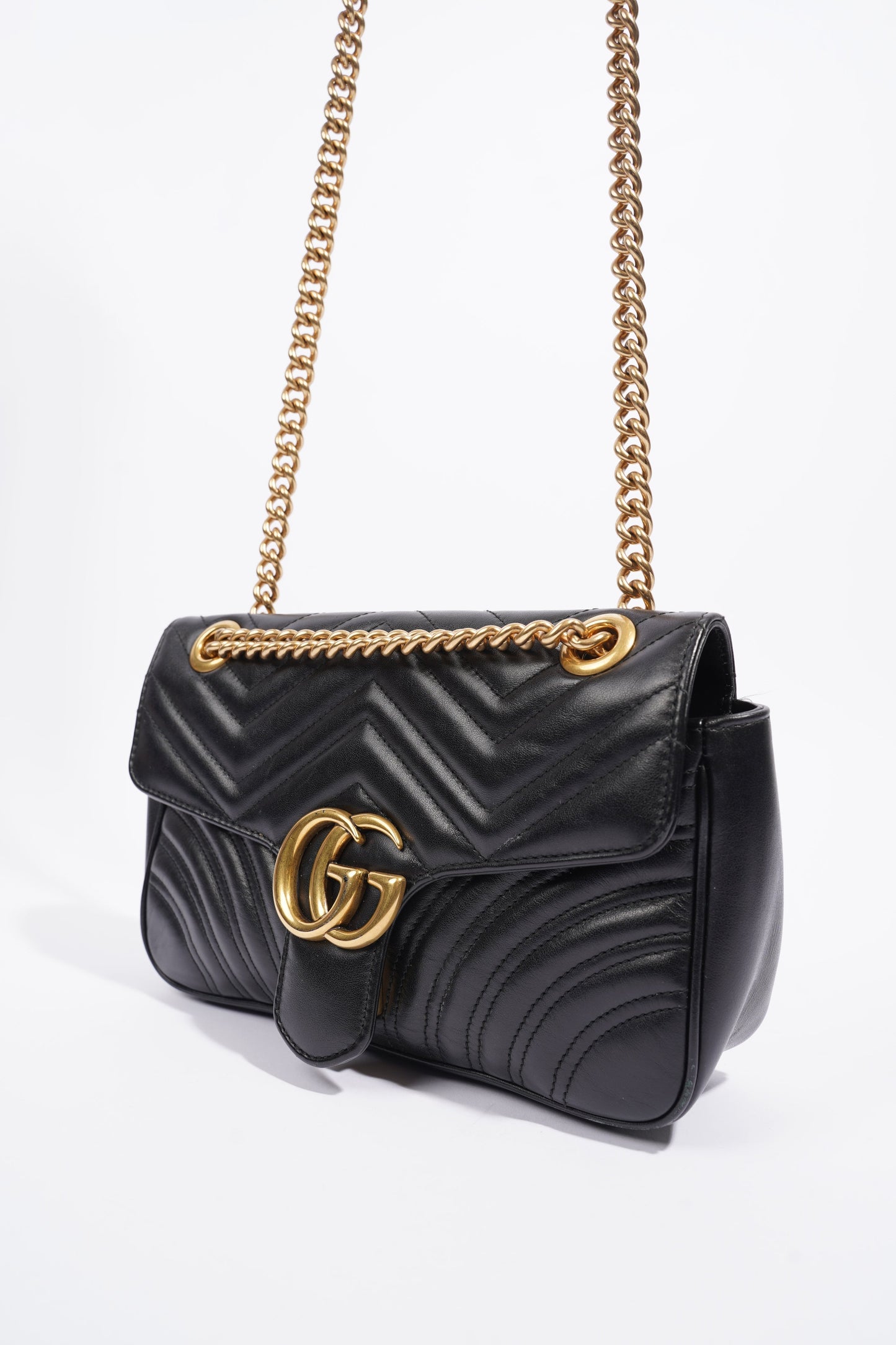 Gucci Marmont Flap Black Matelasse Leather Small