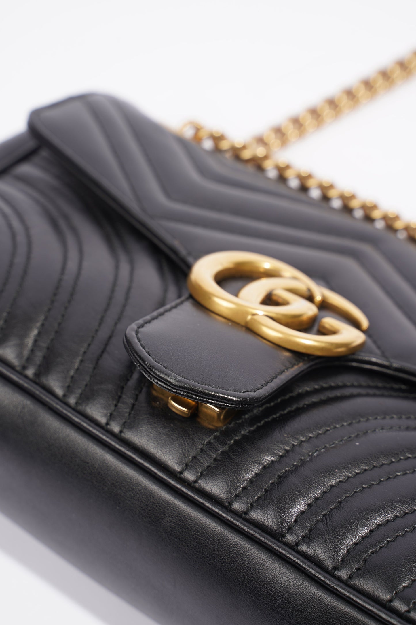 Gucci Marmont Flap Black Matelasse Leather Small