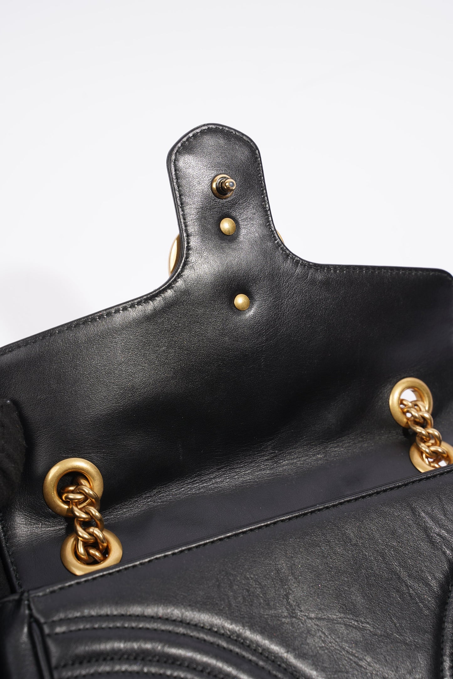 Gucci Marmont Flap Black Matelasse Leather Small