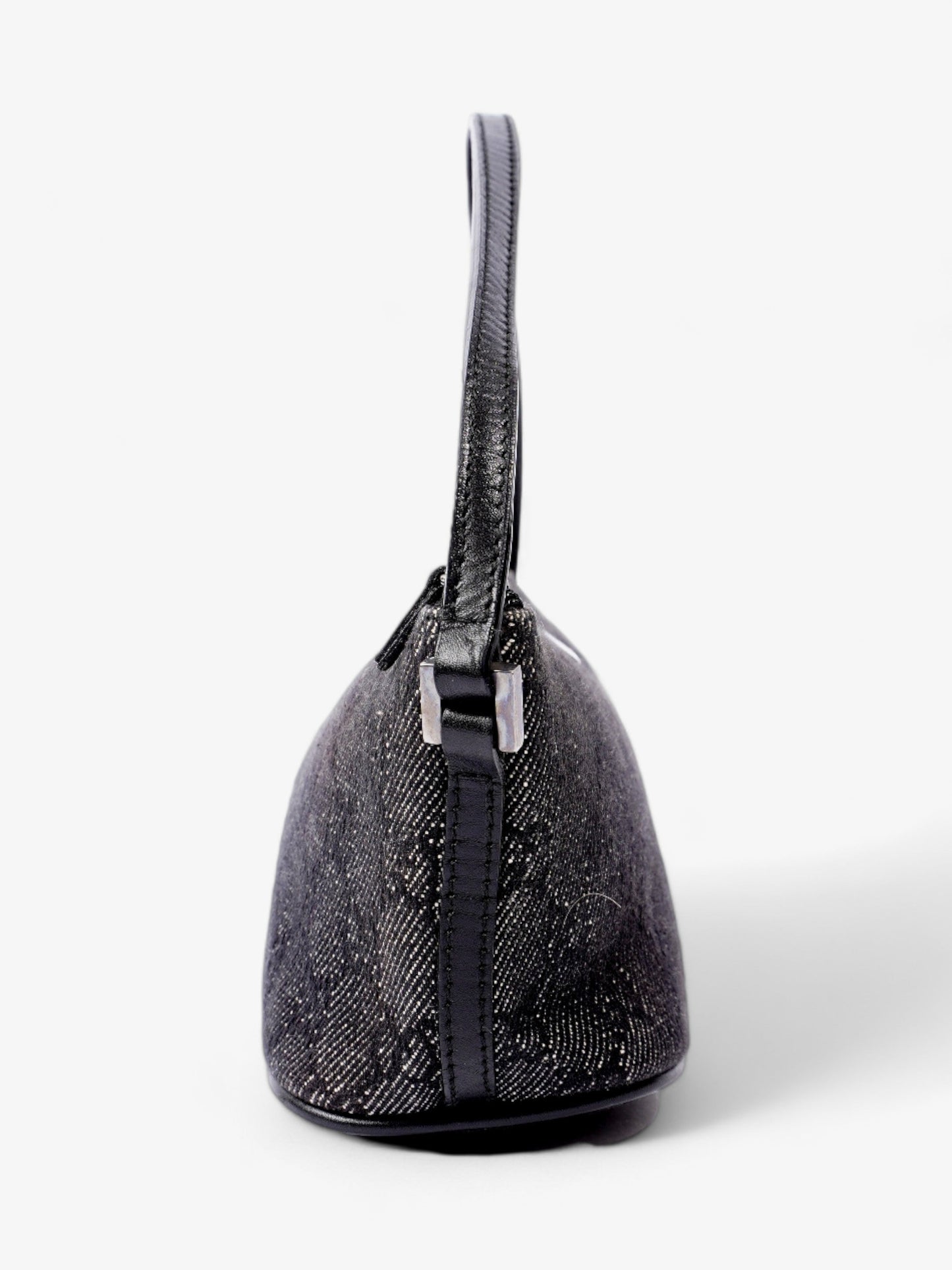 Gucci Pochette Boat Baguette Black Canvas