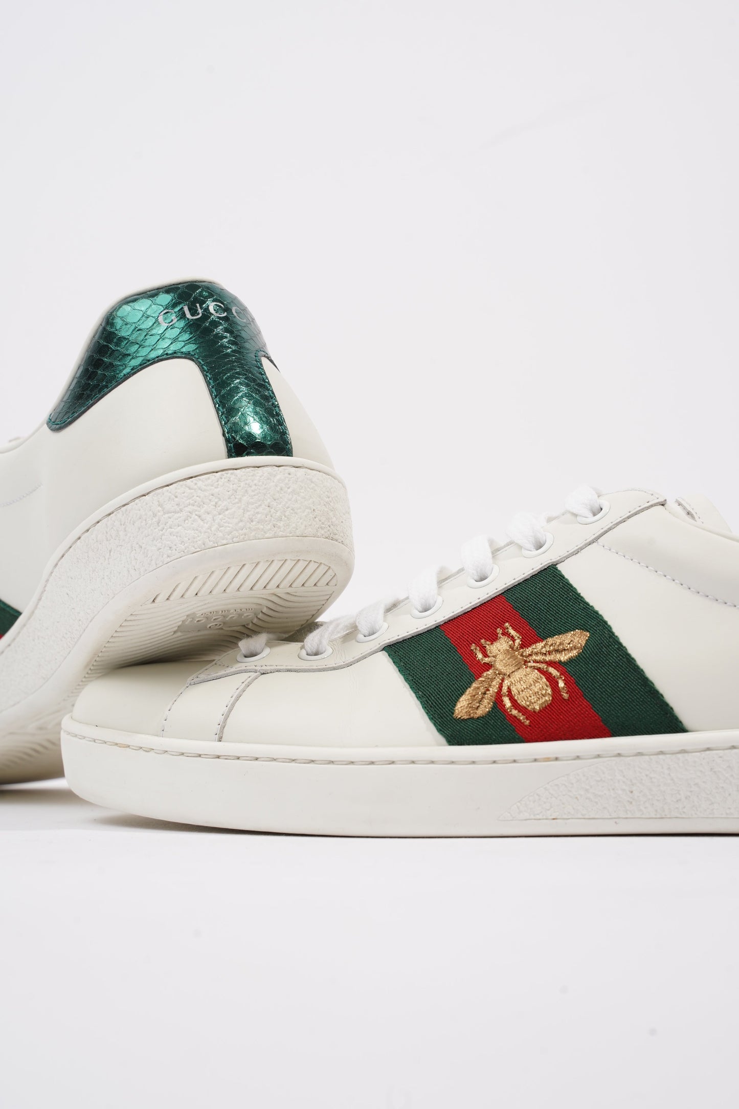 Gucci Ace Embroidered Bee White / Red / Green Leather EU 42 UK 8