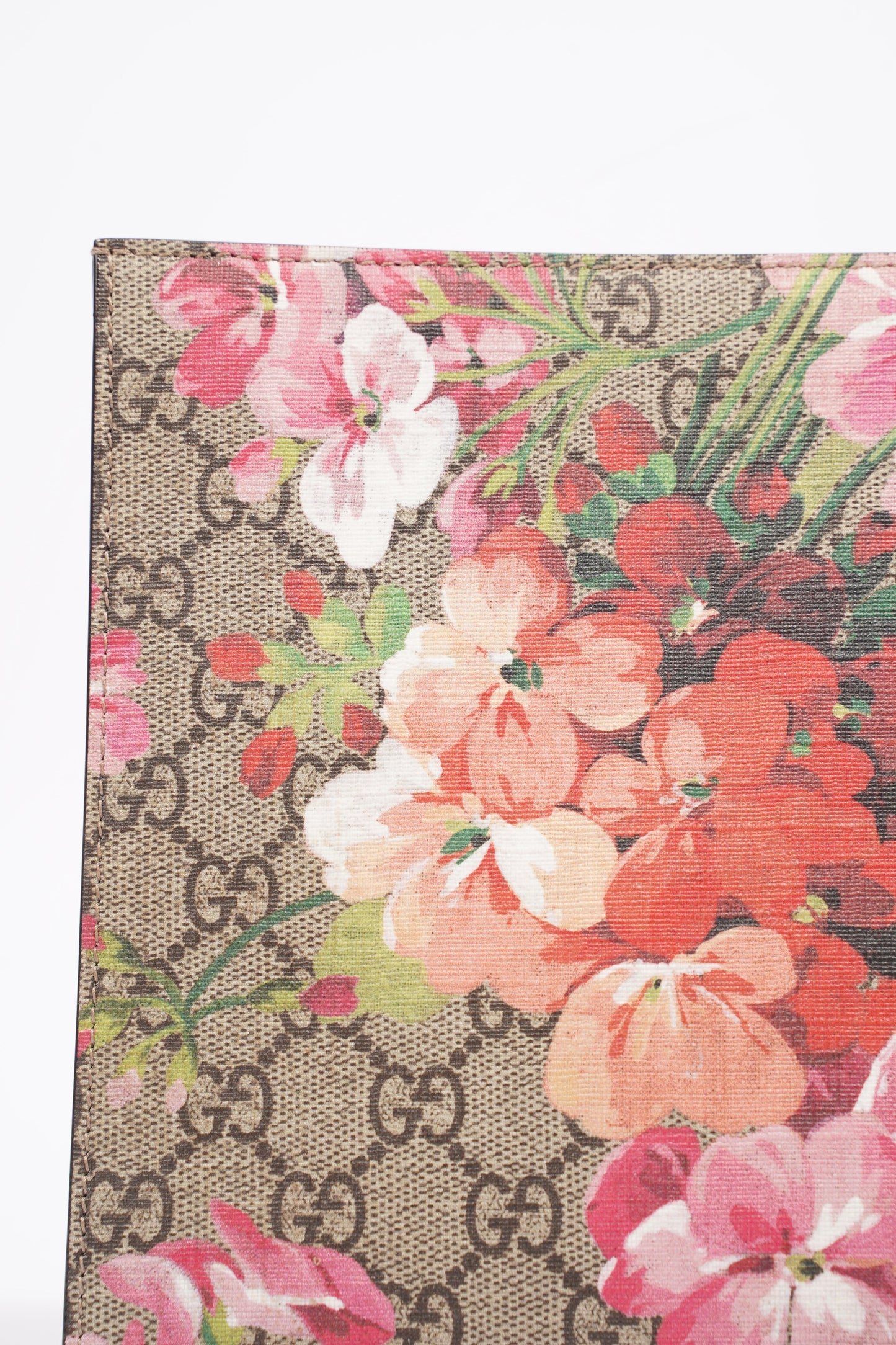 Gucci Gucci Blooms Cosmetic Pouch GG Supreme Floral Coated Canvas Large
