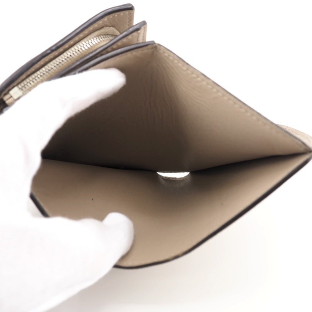 LOUIS VUITTON Bifold Wallet M62542 leather beige Mahina Portefeuille Iris Compact
