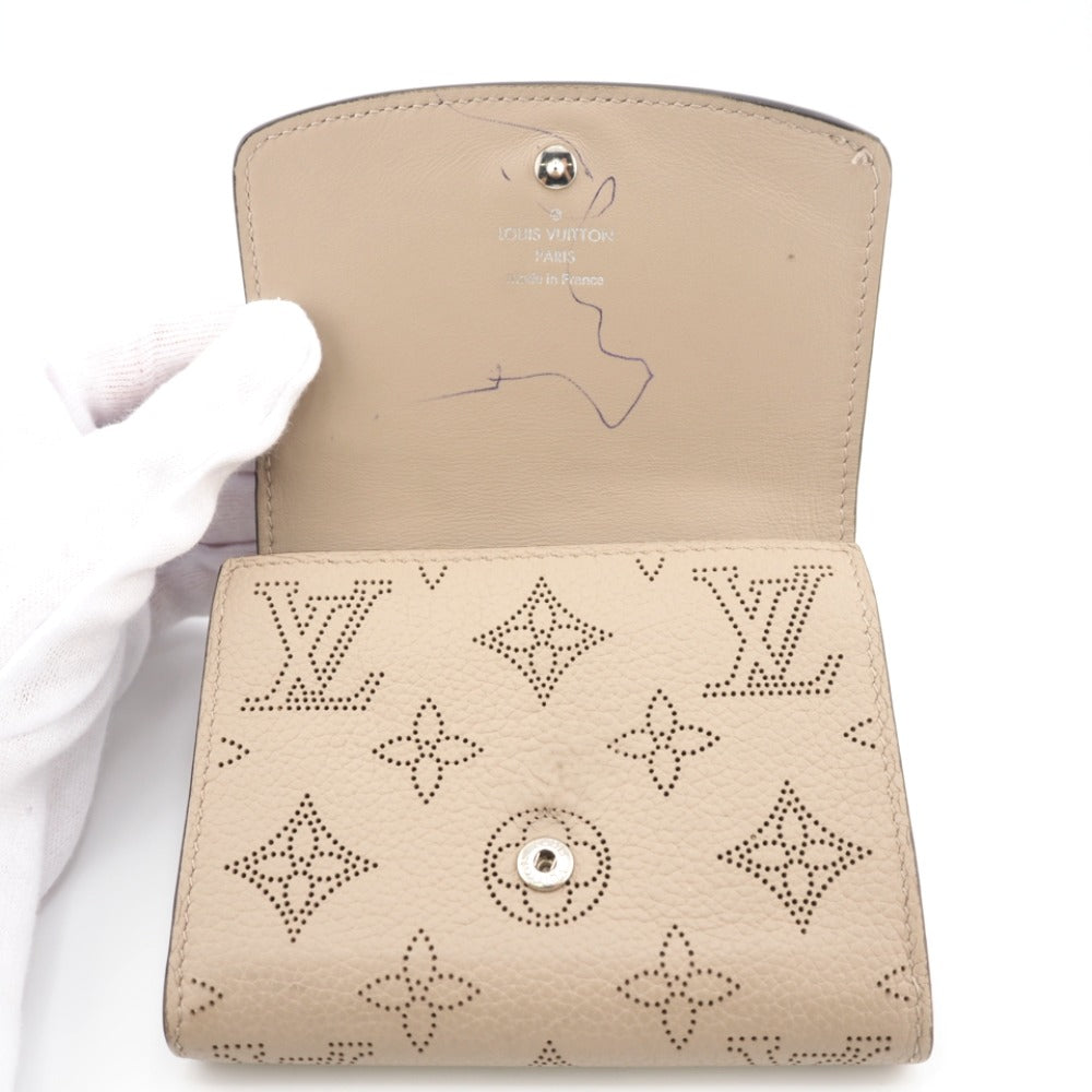 LOUIS VUITTON Bifold Wallet M62542 leather beige Mahina Portefeuille Iris Compact