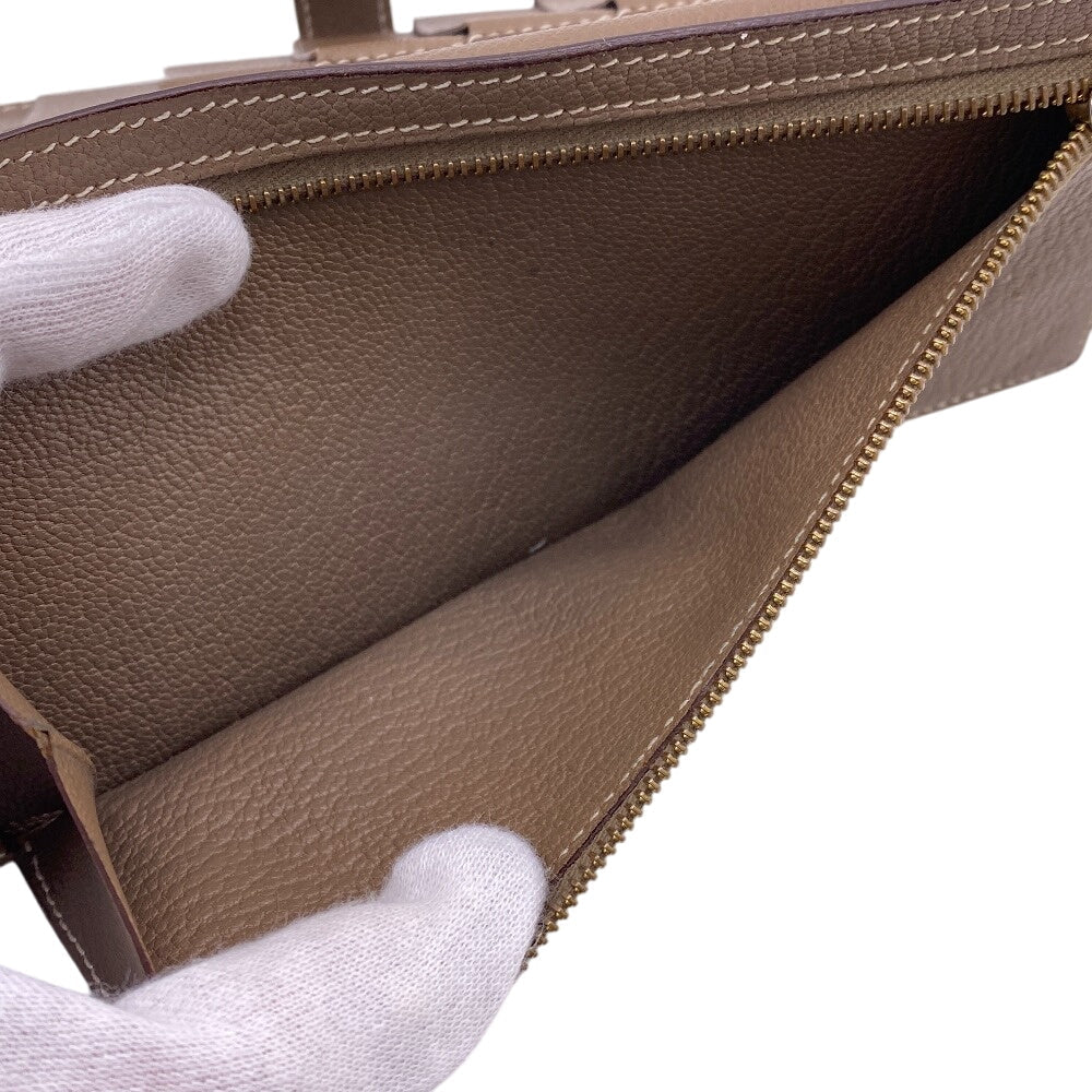 HERMES Bifold Wallet Chevre Mysore, Leather beige Hermes Bearn Soufflet Chevre Mysore Wallet Etoupe Gold Metal □O:2011