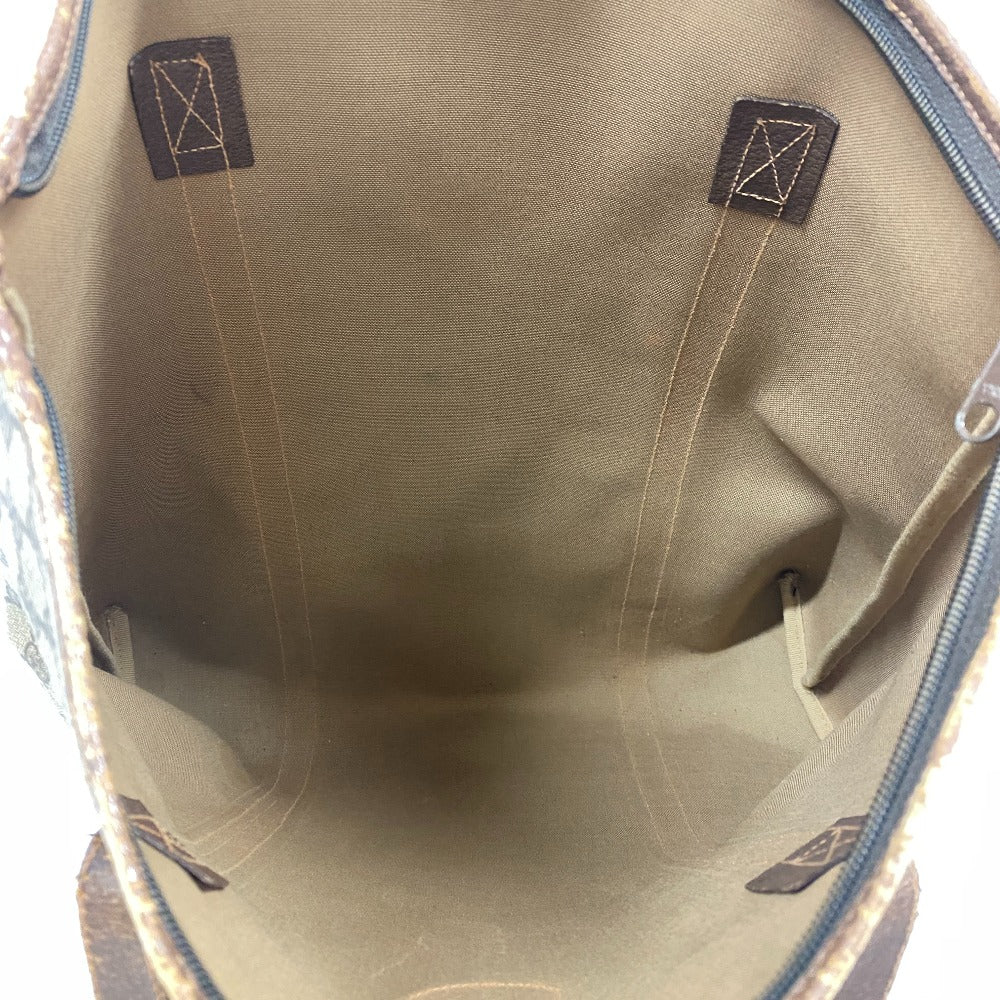 GUCCI Tote Bag 156 02 110 PVC coated canvas Brown 1 GG Supreme mens(Unisex) Used
