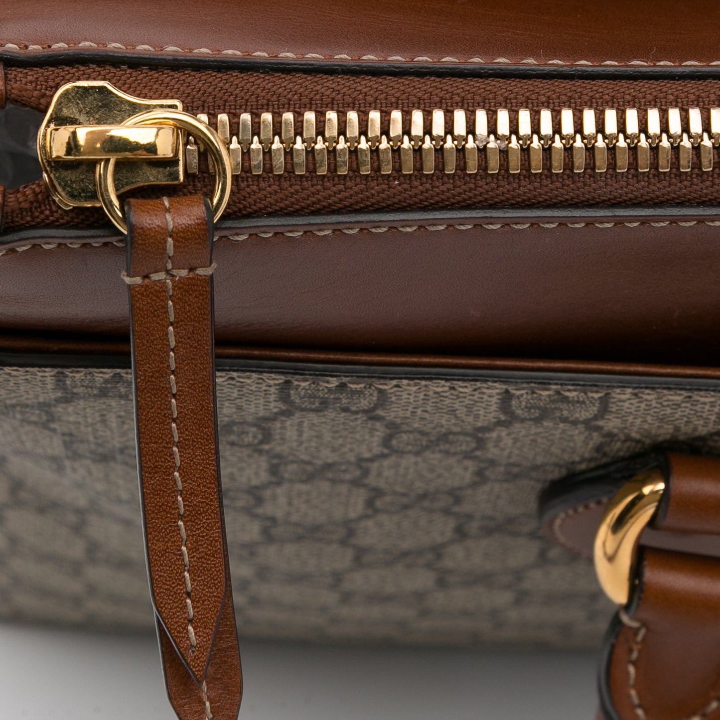 Gucci Linea A Zip Brown GG Supreme Canvas