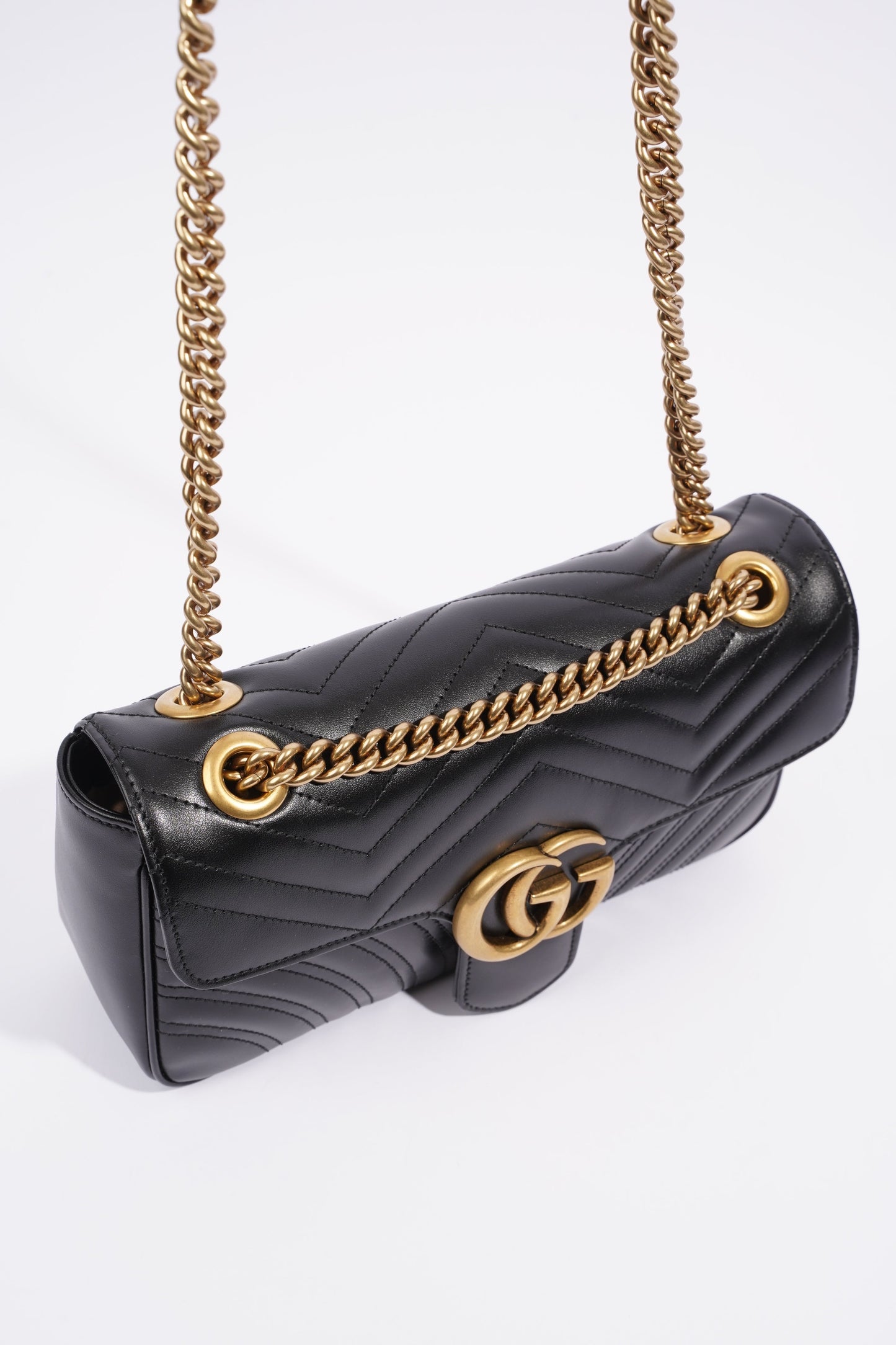 Gucci Marmont Flap Black Matelasse Leather Small