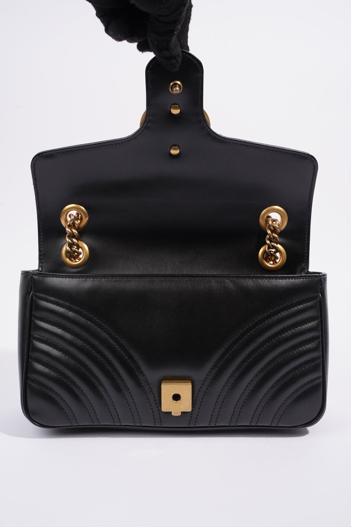 Gucci Marmont Flap Black Matelasse Leather Small