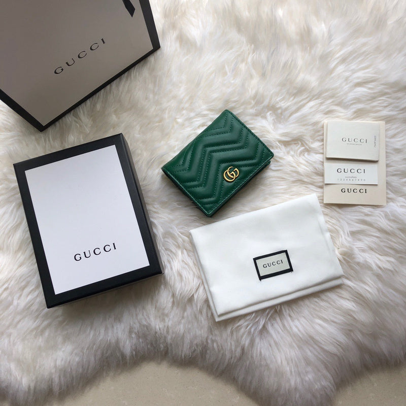 Gucci   Luxury Bags  932