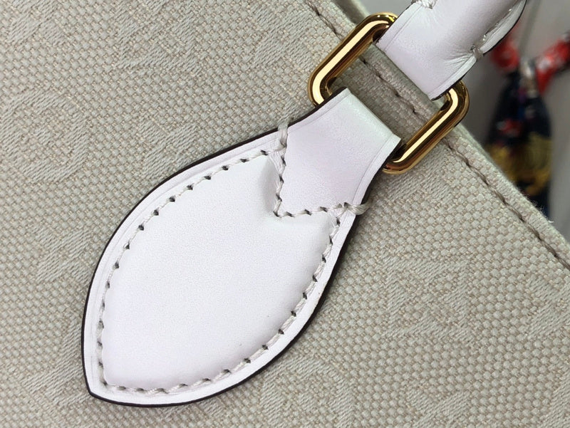 Alice Bags- Louis Vuittons  - 16502