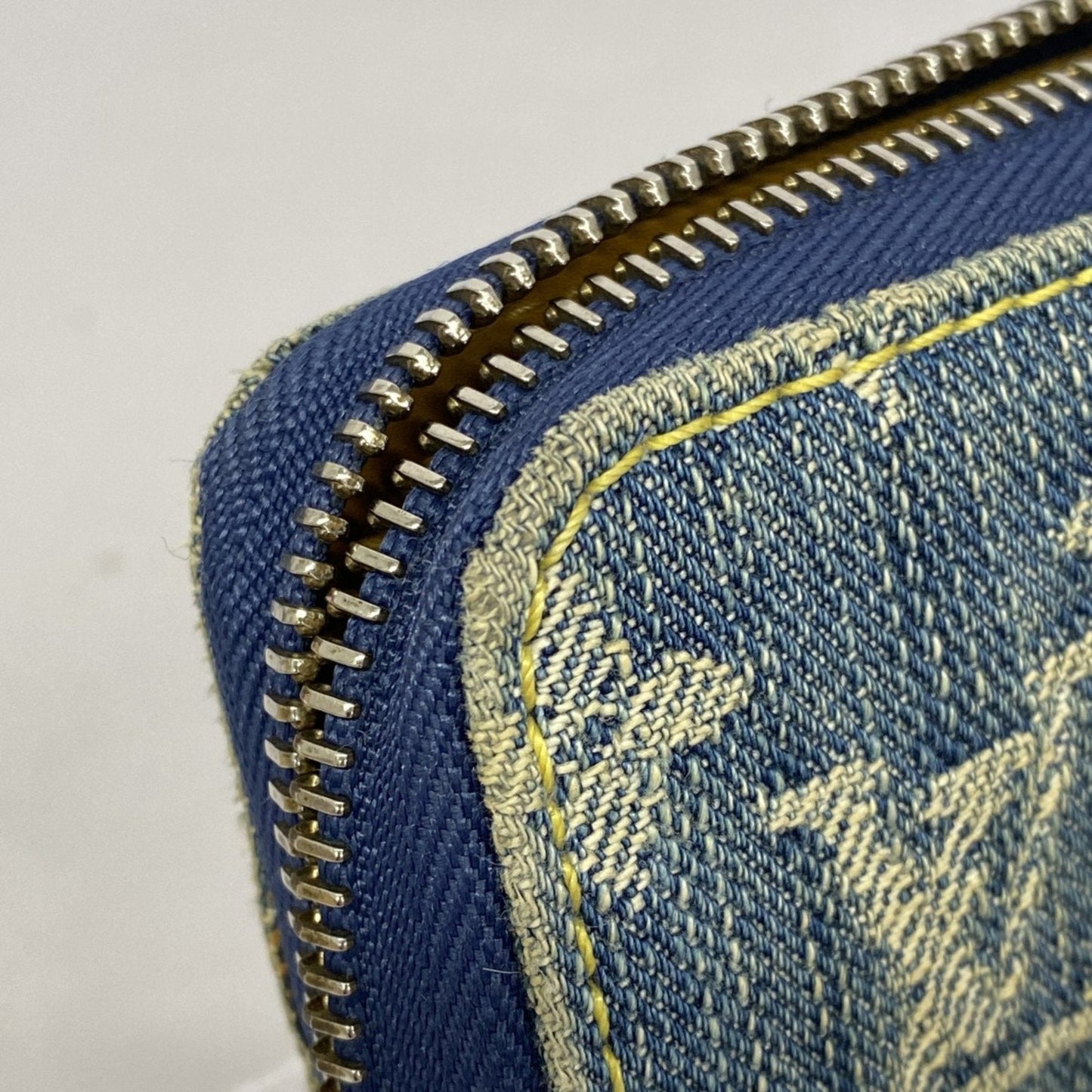 Louis Vuitton  Long Wallet (Bi-Fold)