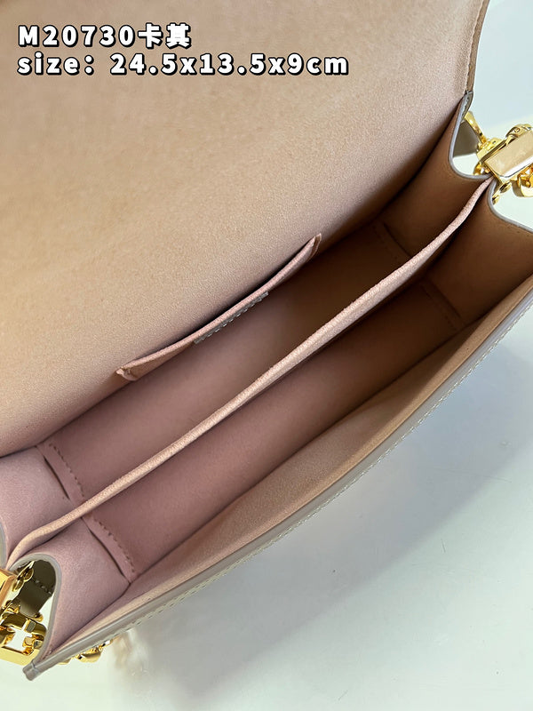 Alice Bags- Louis Vuittons  - 16061
