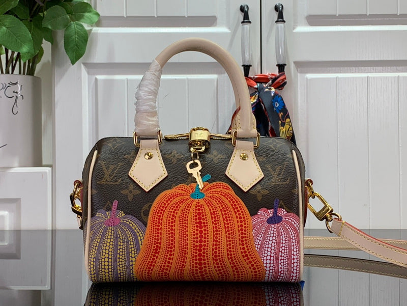 Alice bags - Louis Vuittons  - 15657