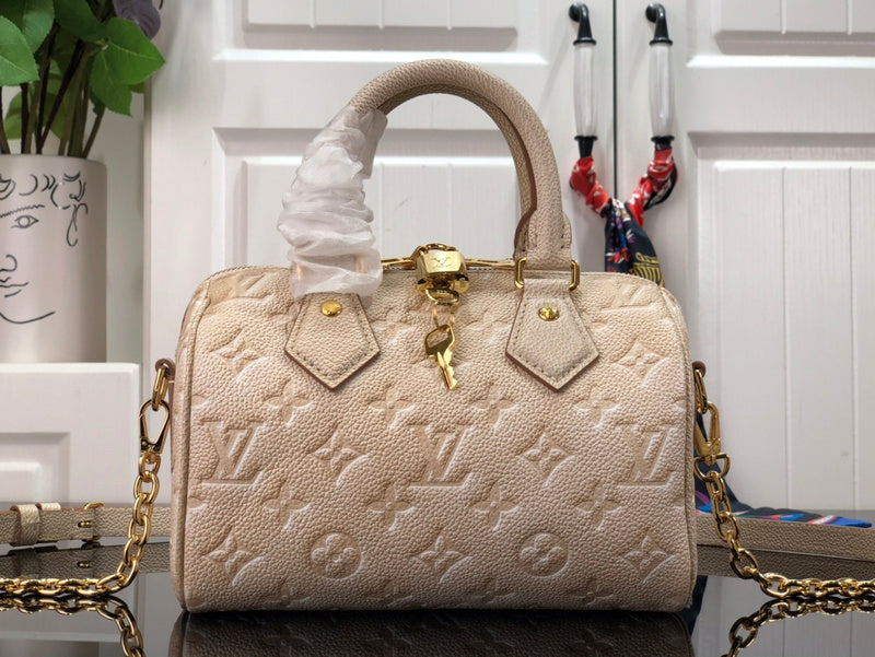 AliceBags- Louis Vuittons  - 16536