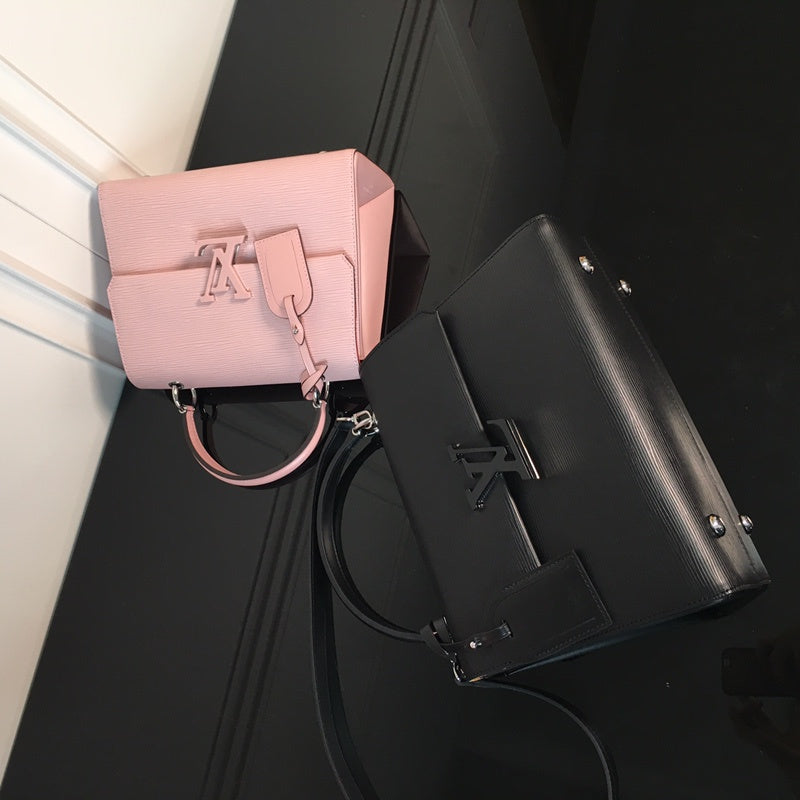 Alice  Bags- Louis Vuittons  - 15856