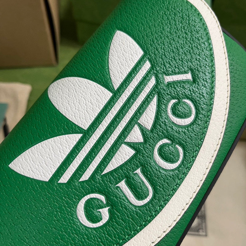 Gucci  Luxury -  Bags - 386