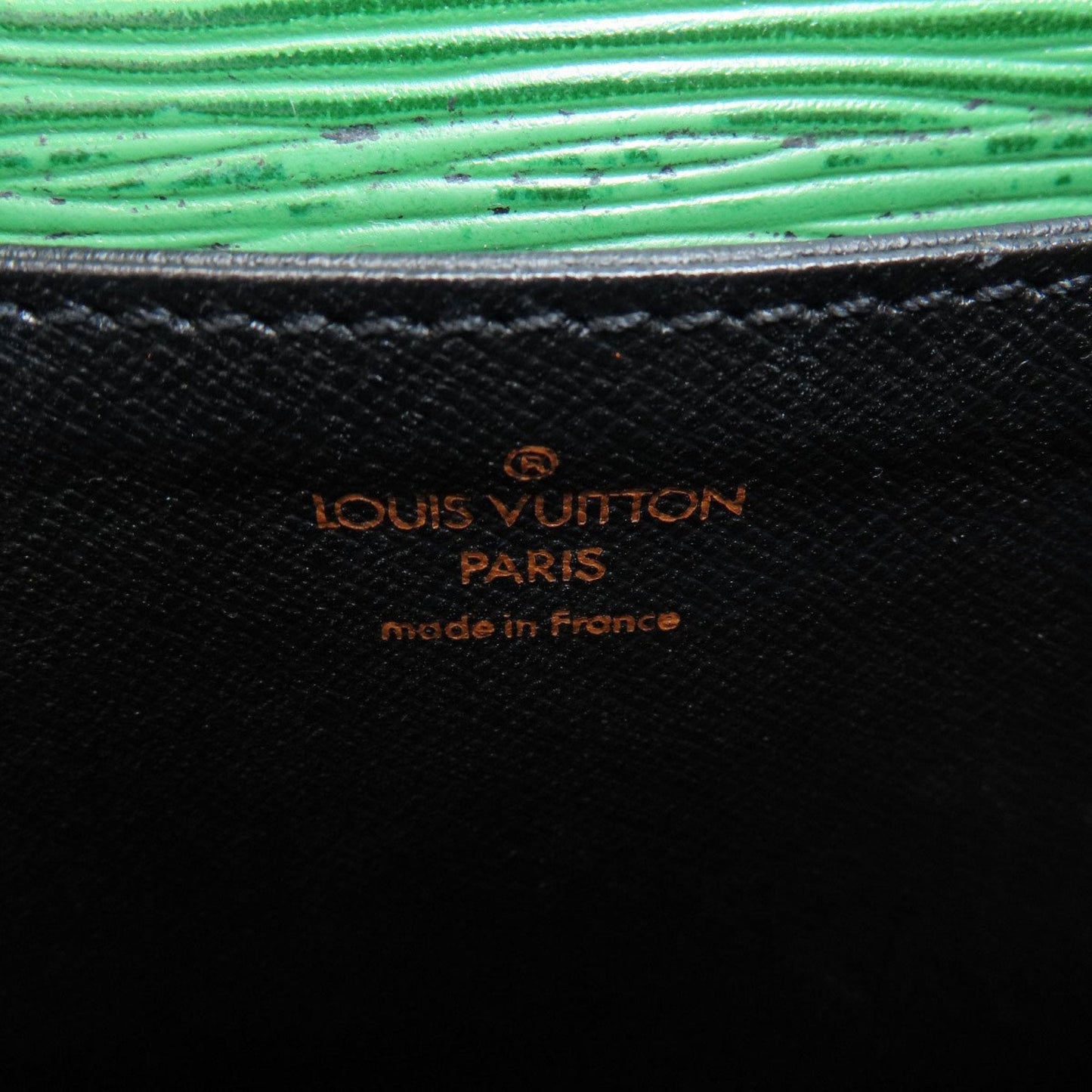 Louis Vuitton Epi  Epi Leather Shoulder Bag