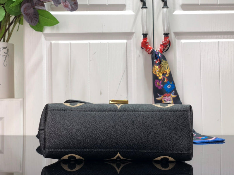 Alice Bags- Louis Vuittons  - 16727