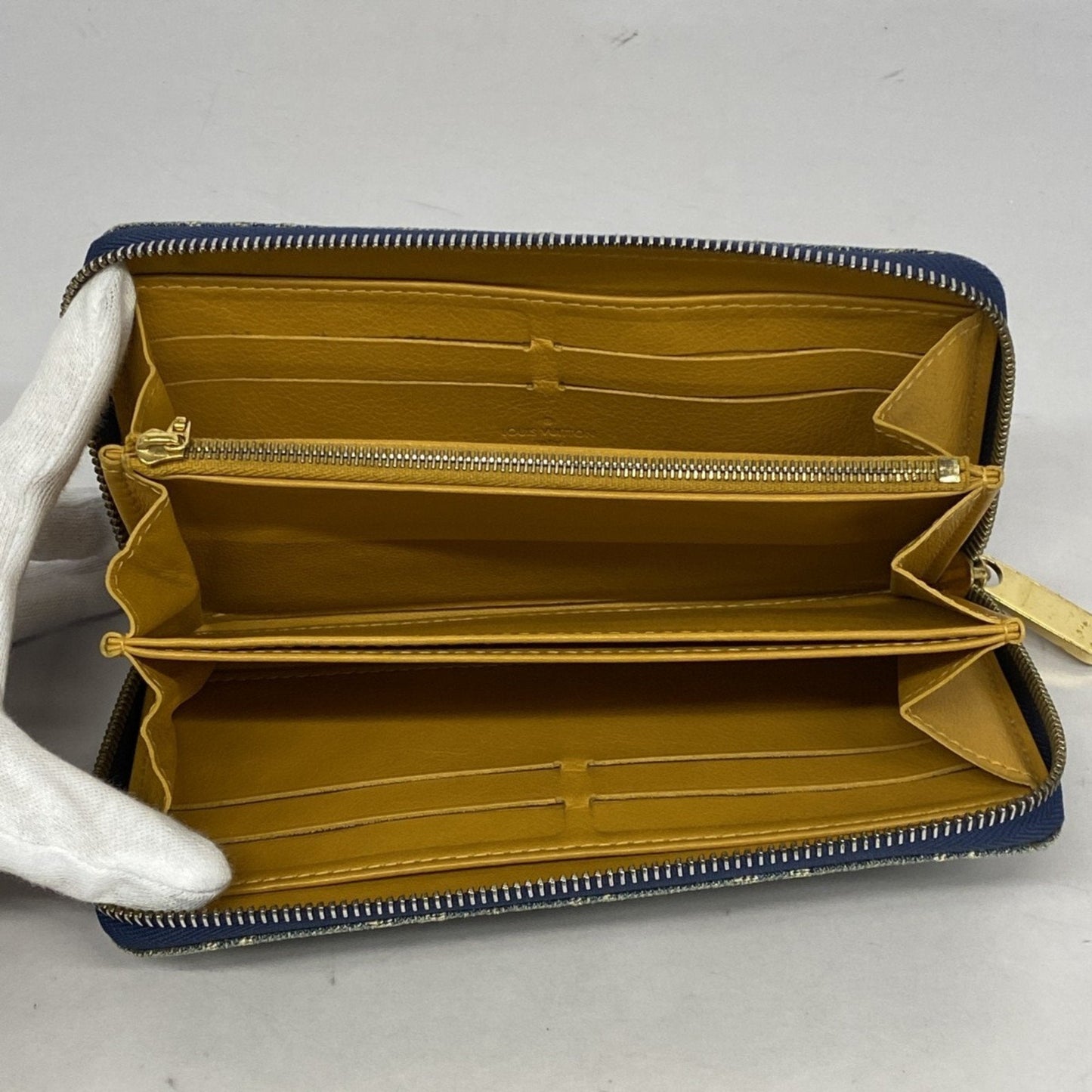 Louis Vuitton  Long Wallet (Bi-Fold)