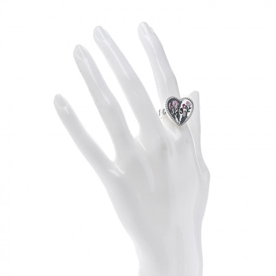 Gucci Enamel Heart Ring in Silver