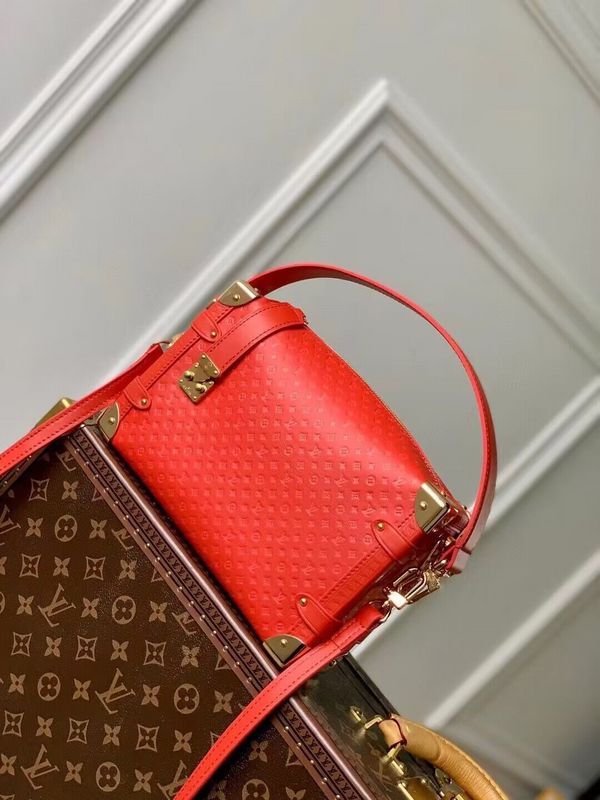 Alice bags - Louis Vuittons  - 15600