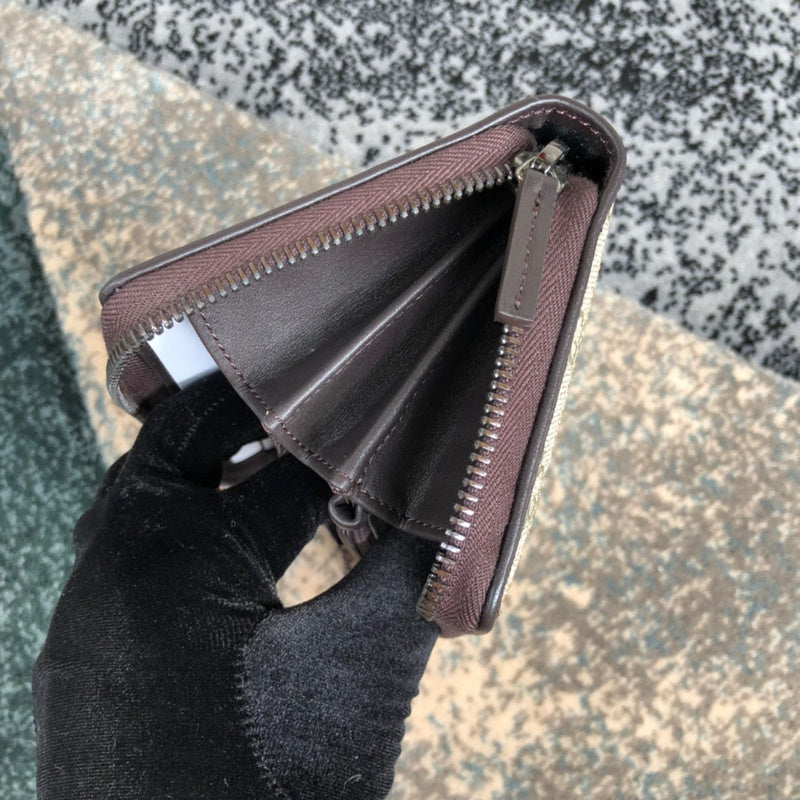 Gucci   Luxury Bags  961