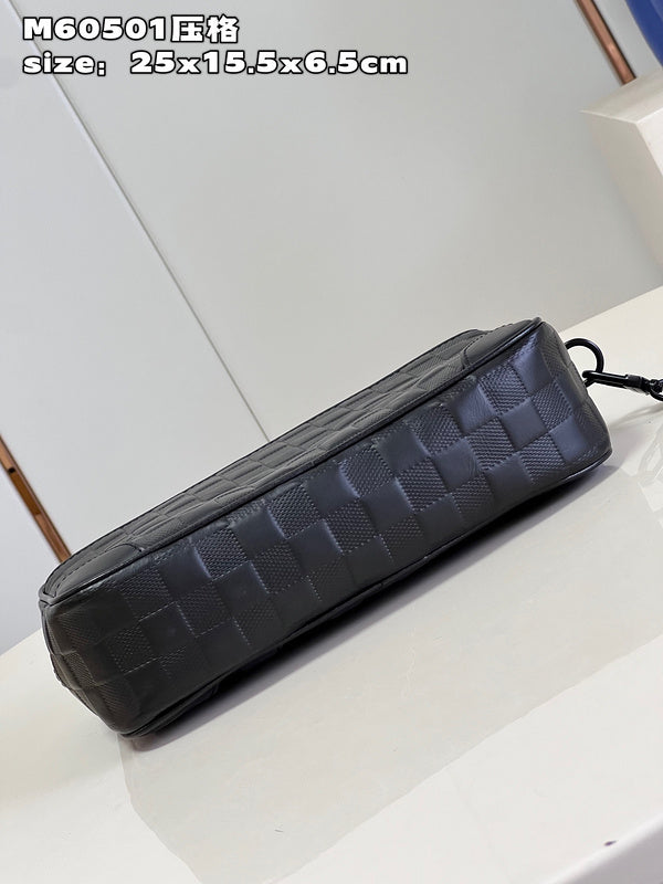 Alice bags - Louis Vuittons  - 15505