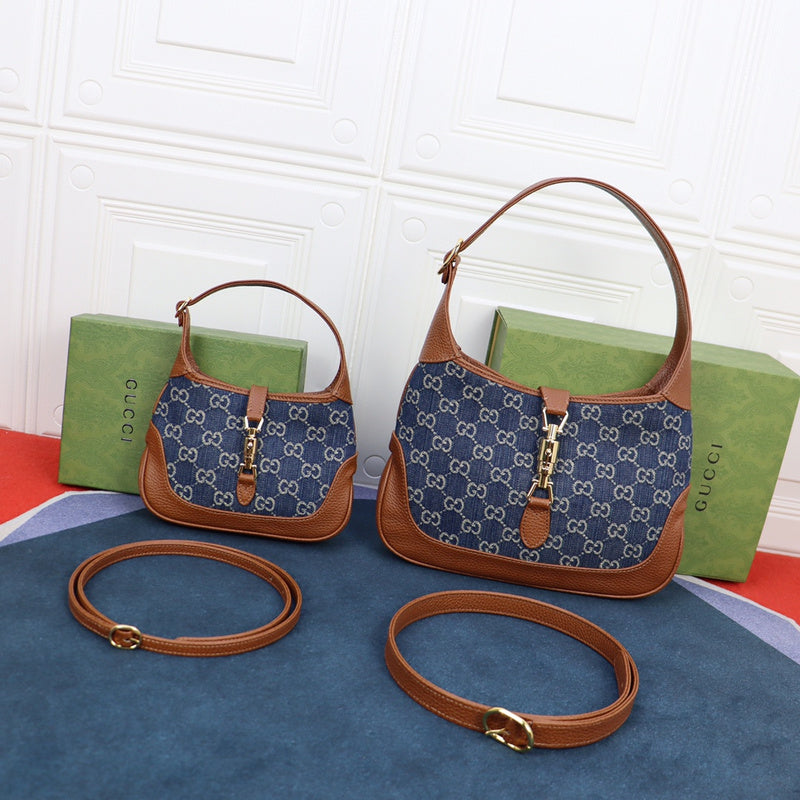 Gucci   Luxury Bags  1286