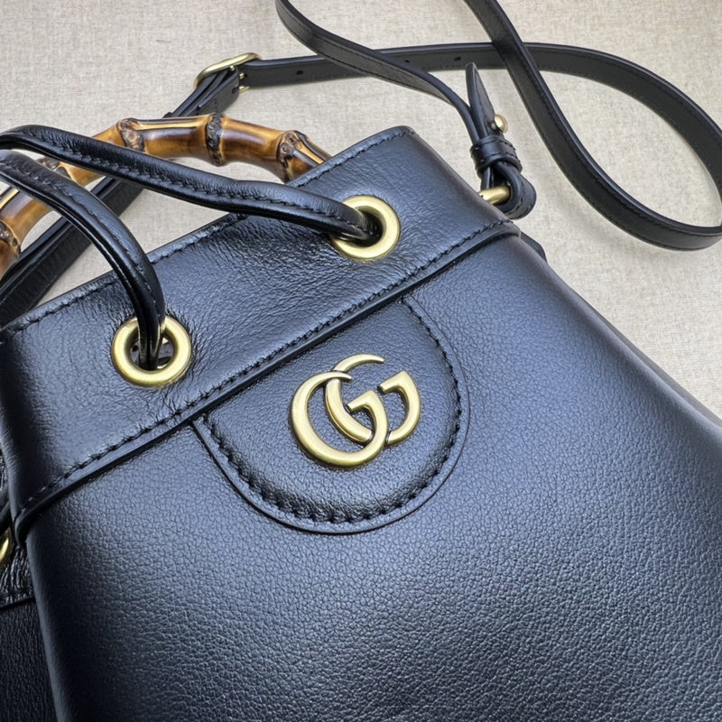 Gucci  Luxury -  Bags - 588